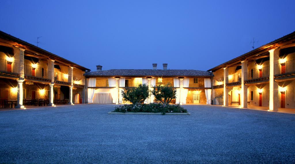 Agriturismo Cà Del Lupo Pallazzolo sull'Oglio Exterior foto
