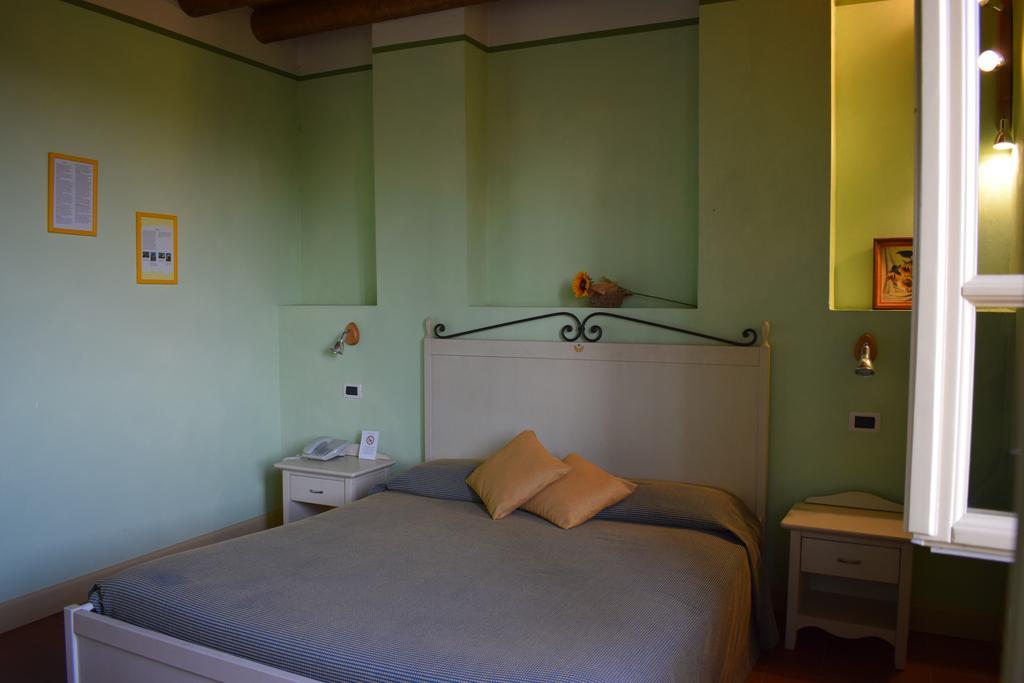 Agriturismo Cà Del Lupo Pallazzolo sull'Oglio Exterior foto